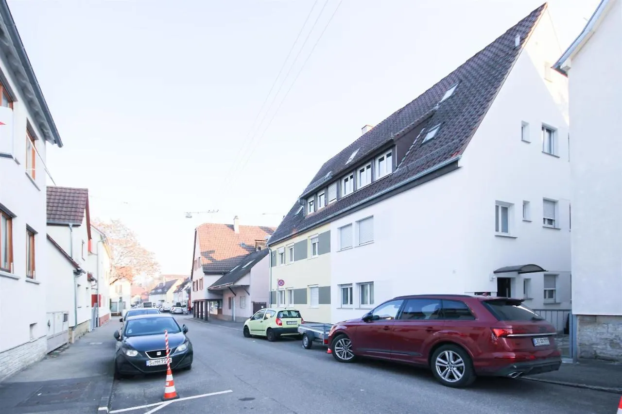 Apartment Alfa Stuttgart 3Zi-Maisonette 6 Personen Zuffenhausen Nahe Porsche & Bosch L Wifi & Smarttv I 3Br 4 Beds I Kitchen I Bathroom & Wc